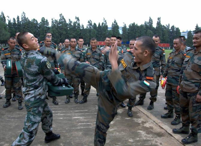 भारत–चीन सीमा विवादः चीनले पठायो सीमामा रहेका सैनिकलाई प्रशिक्षण दिन मार्सल आर्टका २० प्रशिक्षक