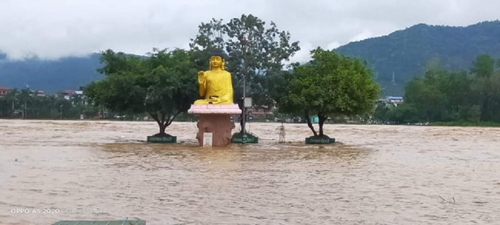 नारायणीमा पानीको सतह बढ्दै, सतर्कता अपनाउन प्रशासनको आग्रह