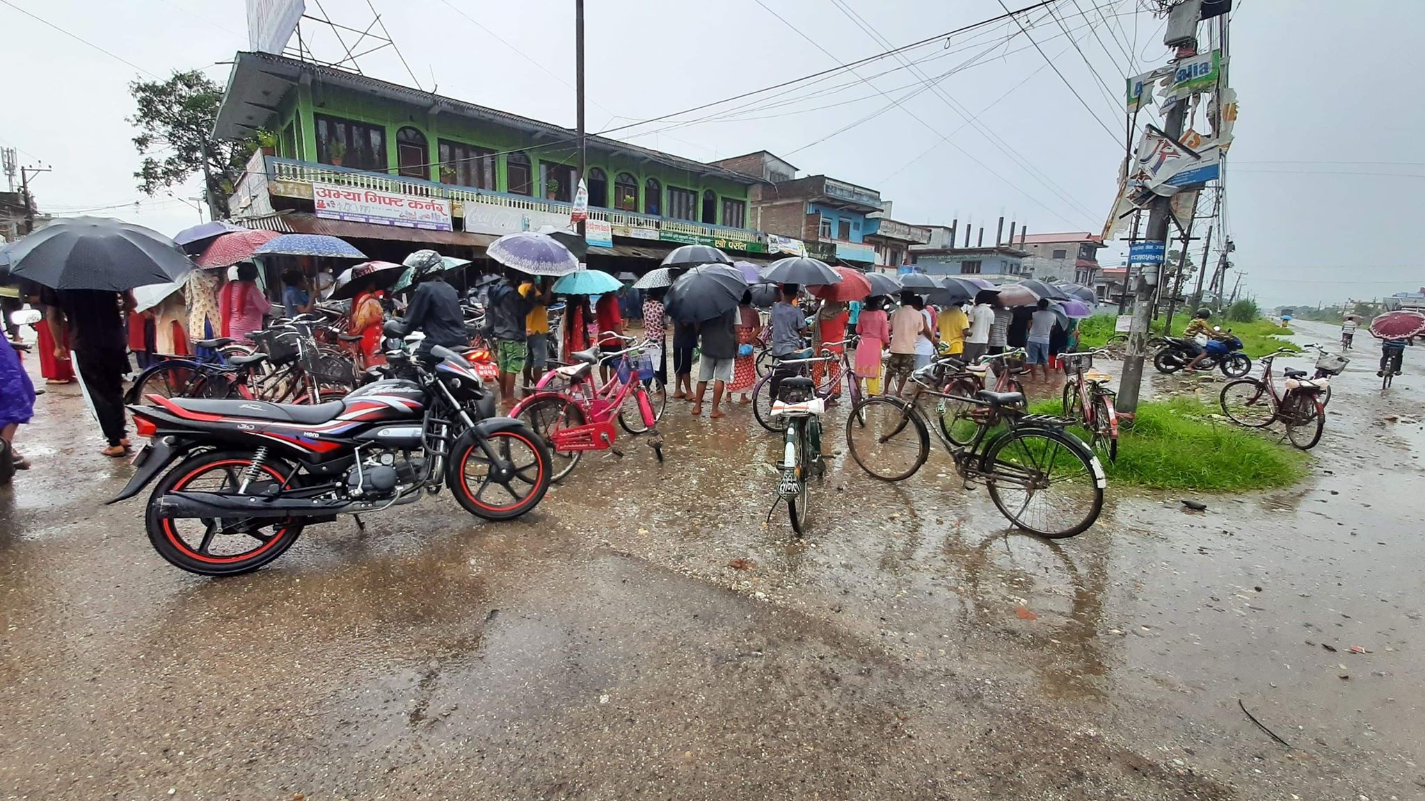 कोठा भाडा असुल्न बढी मुल्यमा मल बिक्री