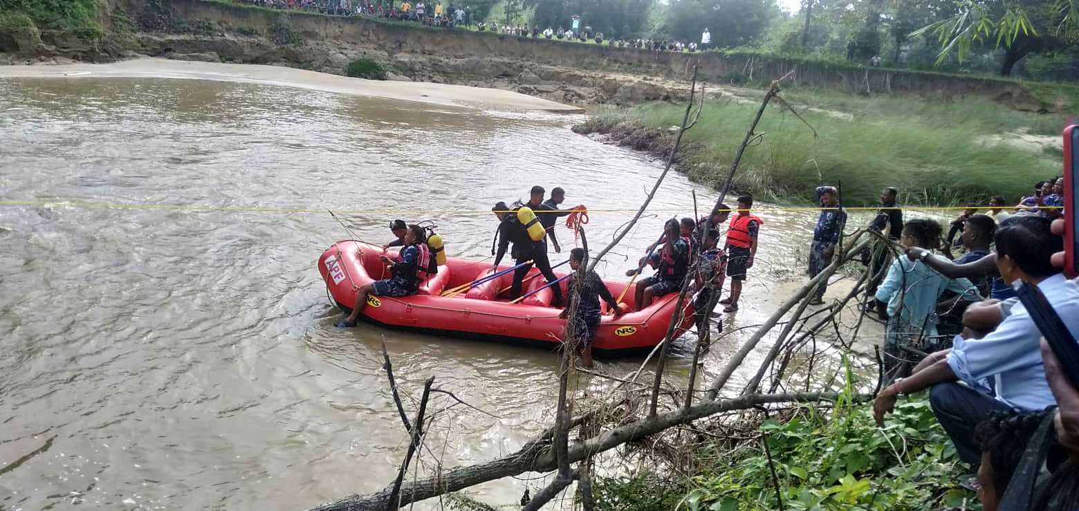 पौडी खेल्ने क्रममा हराएका व्यक्तिको शव फेला