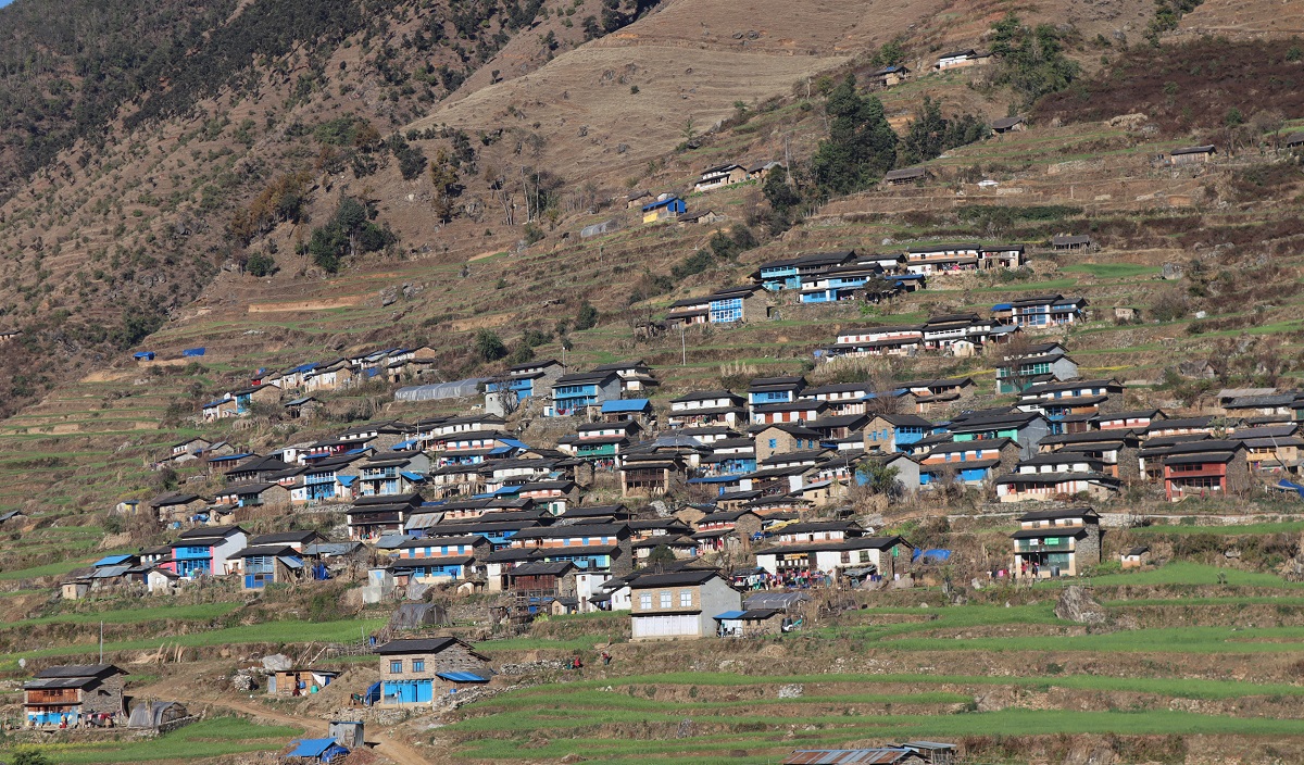 तमान गाउँमा अझै जीवित छन् ‘कटुवाल’ र ‘मुखिया’