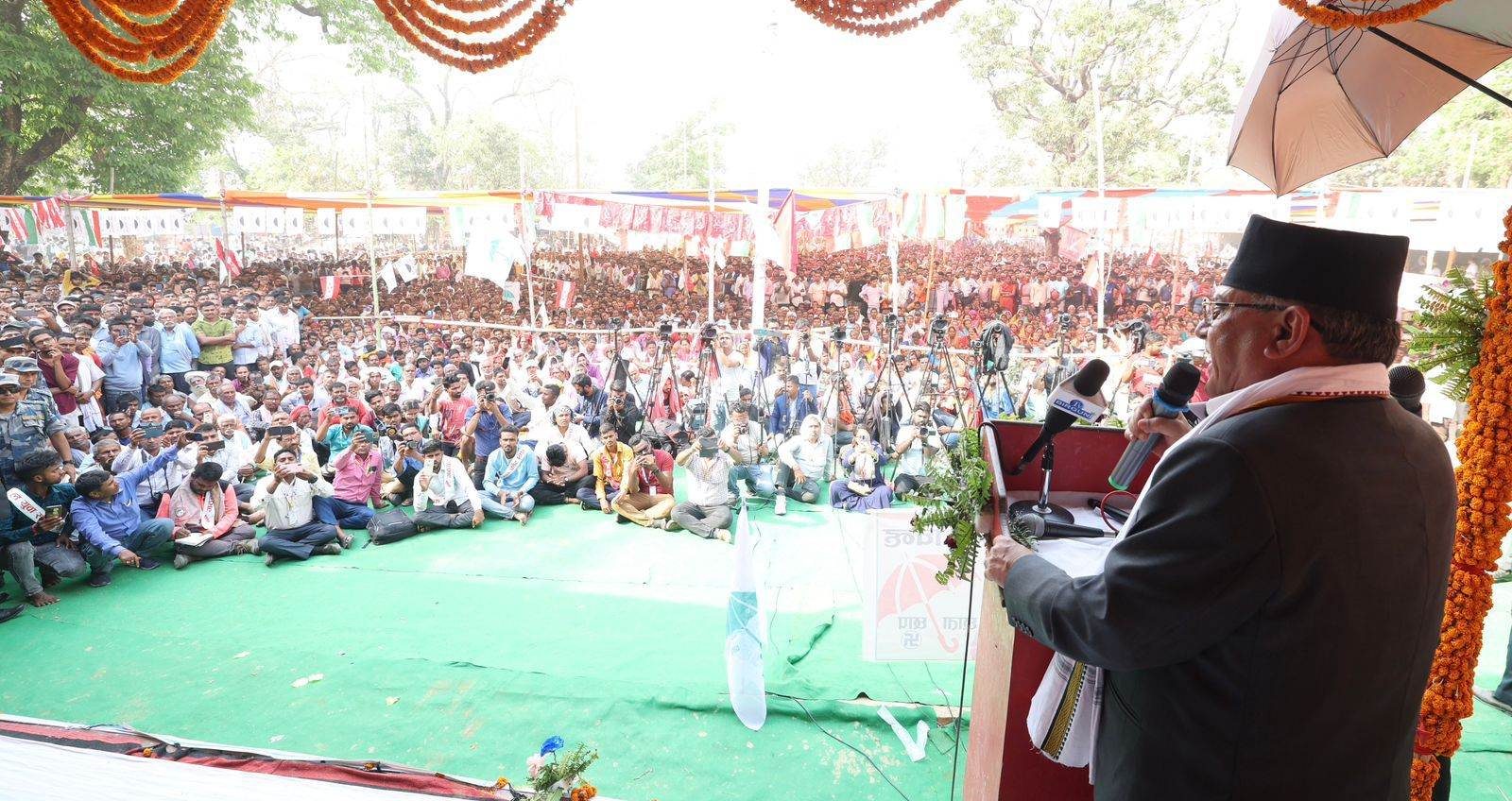 बारामा उपेन्द्रलाई भोट माग्दै प्रधानमन्त्रीले देखाए निजगढ विमानस्थल बनाउने आश