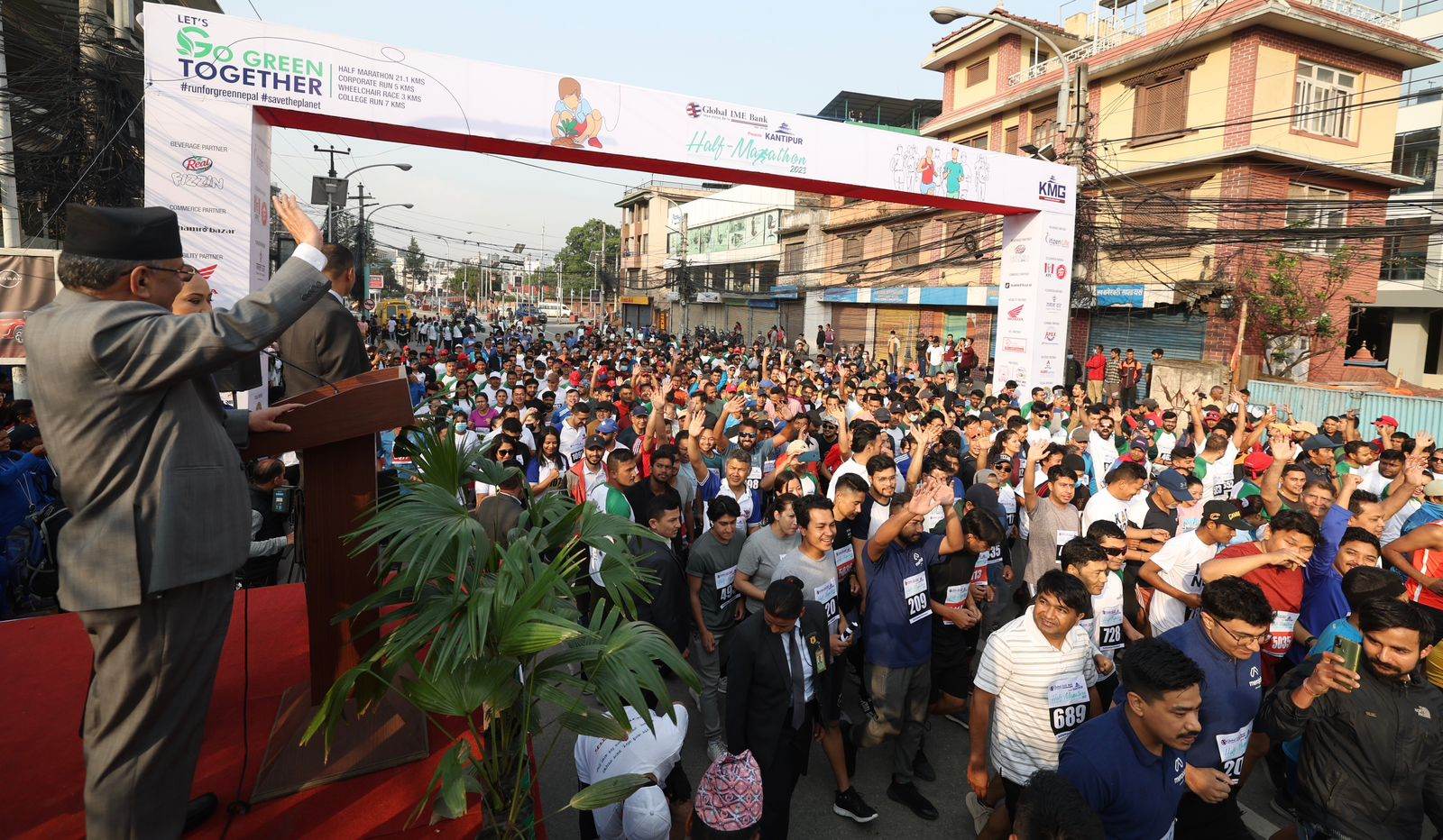 परिवर्तनको रक्षाको संकल्पसहित म प्रधानमन्त्रीको जिम्मेवारीमा छु : प्रचण्ड