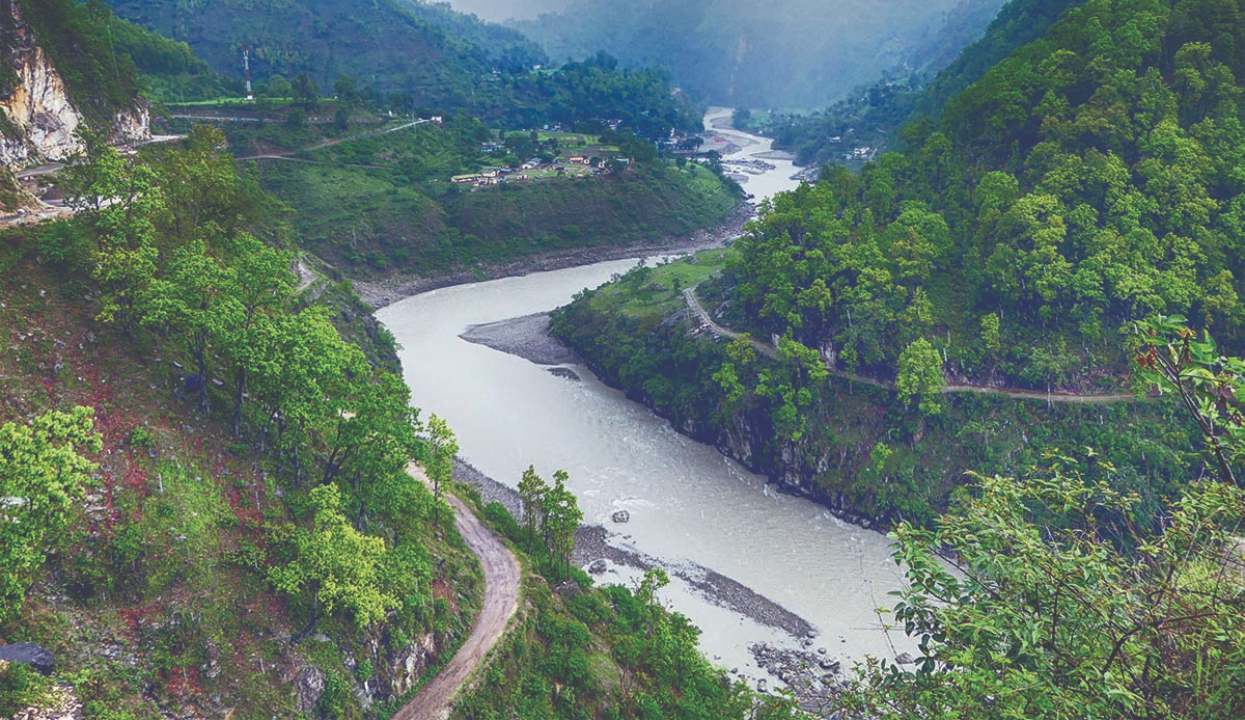 चार दिनसम्म पनि भेटिएनन् महाकालीमा बेपत्ता मजदुर