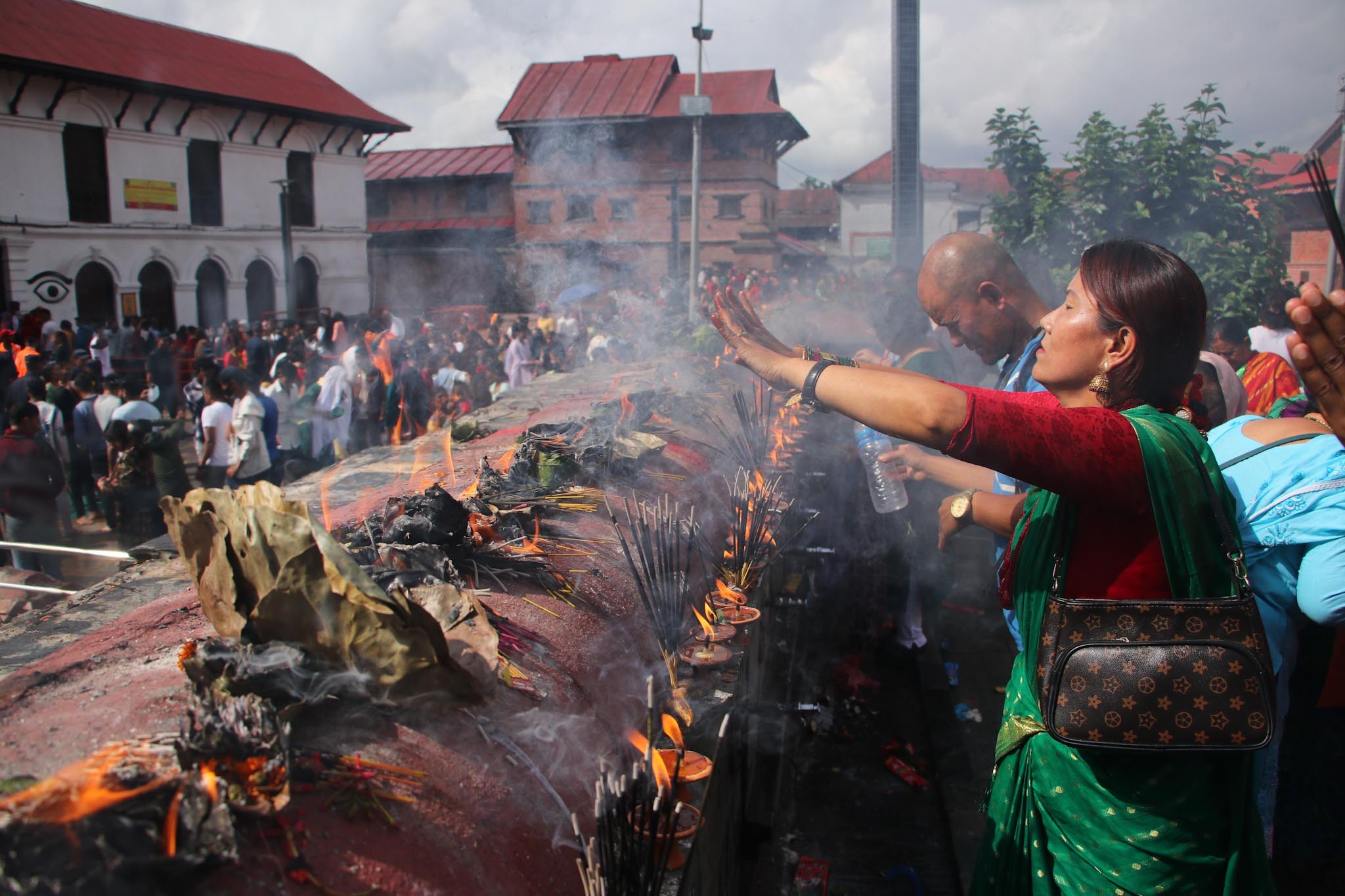 साउने सोमबार पशुपतिनाथ घुइँचो (तस्बिरहरू)