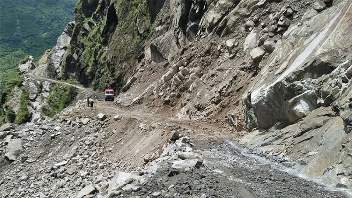 खुला भए रसुवाका सबै ग्रामीण सडक