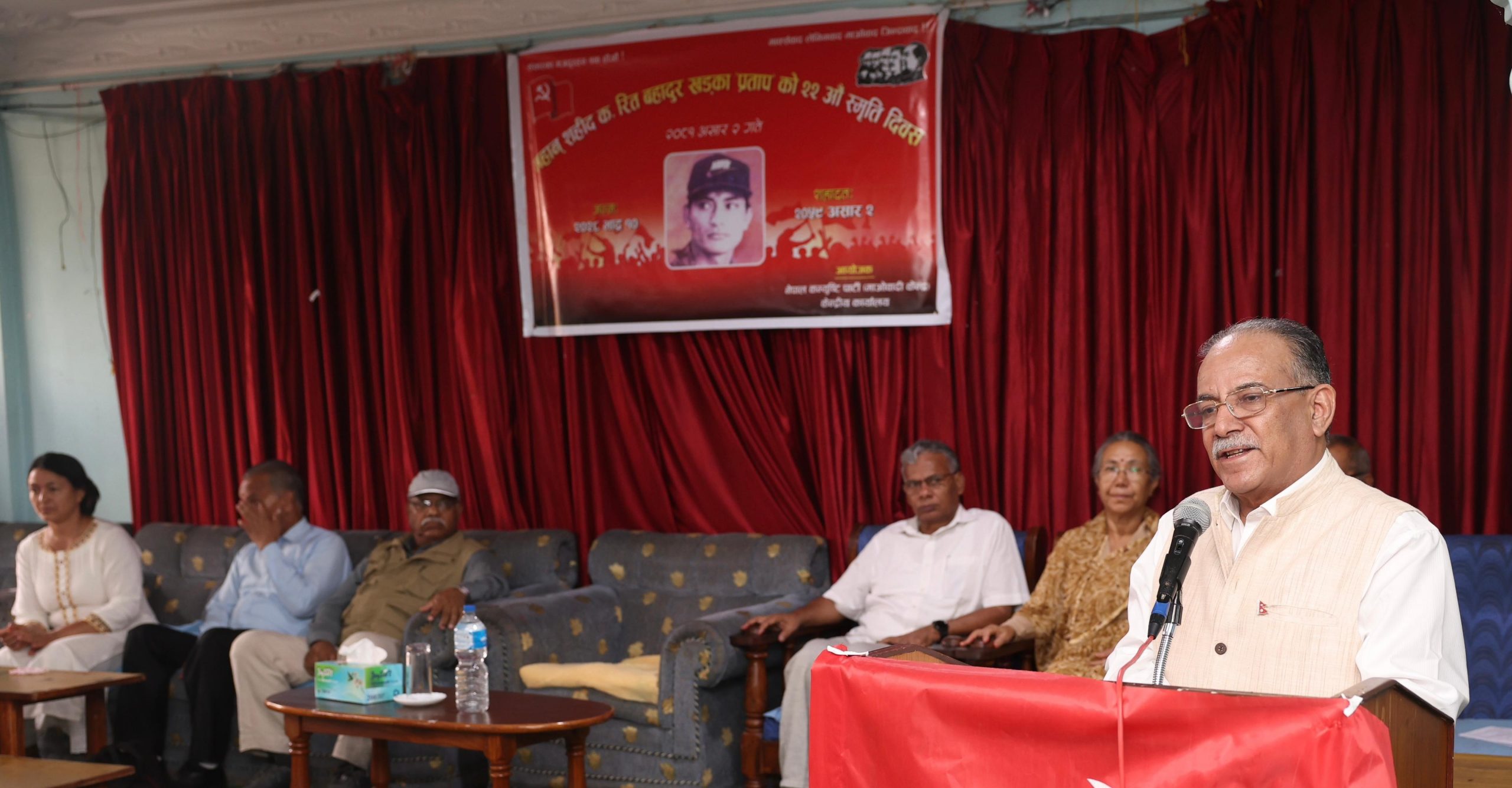 शहीद रीतबहादुर खड्का गतिशील क्रान्तिकारी नेता हुनुहुन्थ्यो : प्रधानमन्त्री 