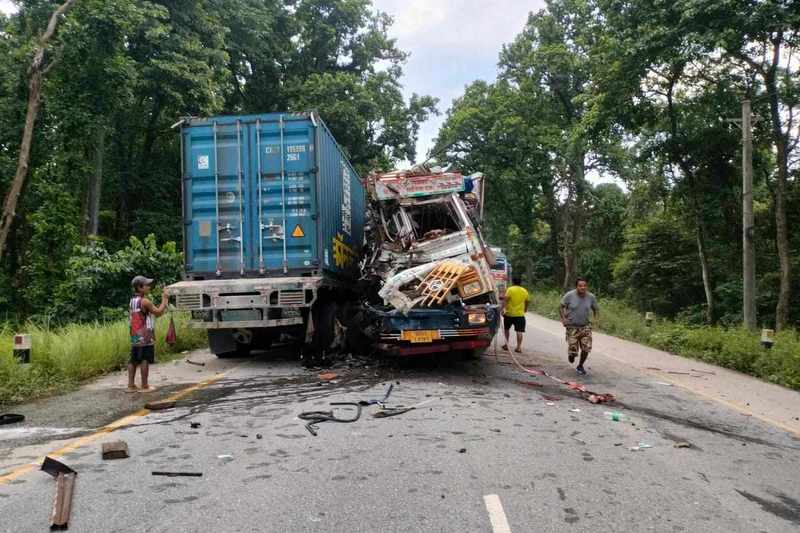 भारतमा सडक दुर्घटनामा परी एक लाख ८० हजारको मृत्यु