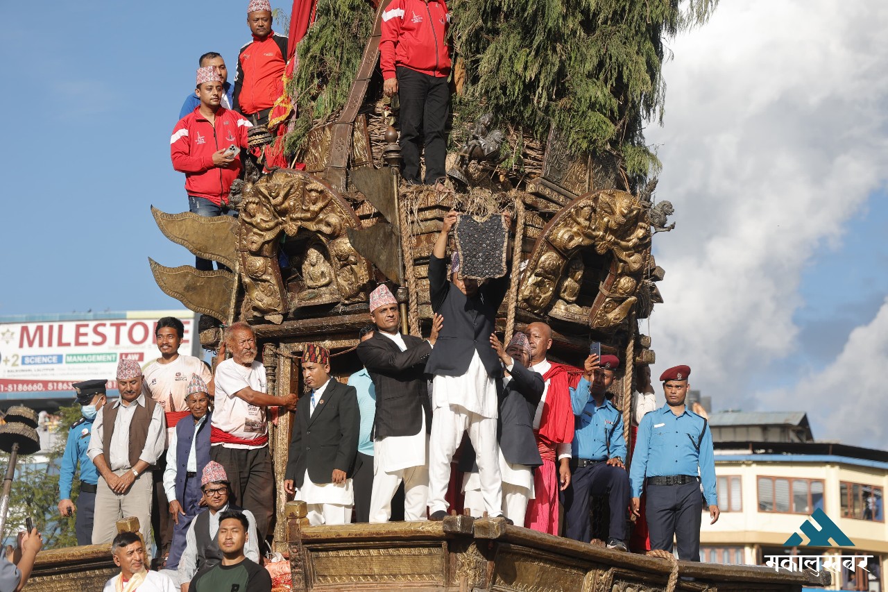 रातो मत्स्येन्द्रनाथको भोटो देखाइयो (तस्बिरहरु)