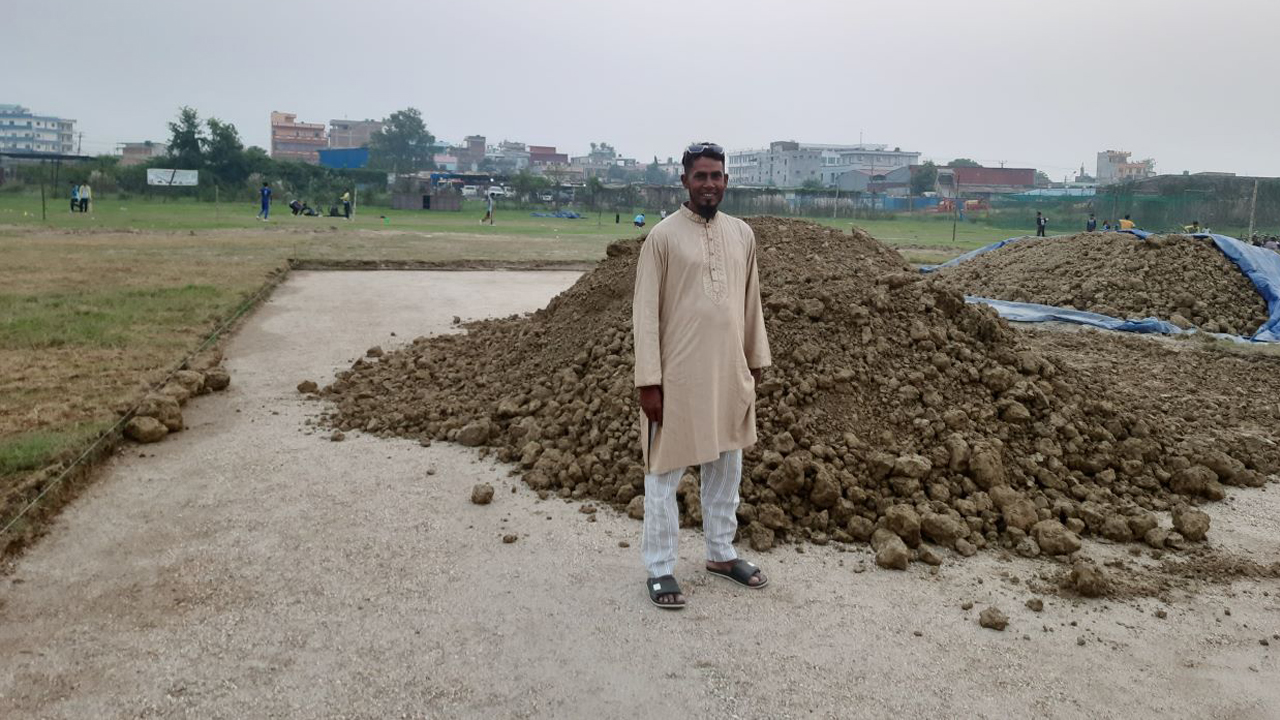 वीरगञ्जको क्रिकेट मैदान स्तरोन्नति गरिँदै