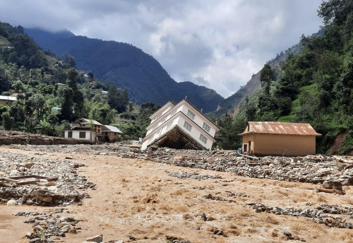 बाढीपहिरो प्रभावितलाई तत्काल आश्रयको व्यवस्था गर्न प्रतिनिधिसभा सदस्यहरूको माग