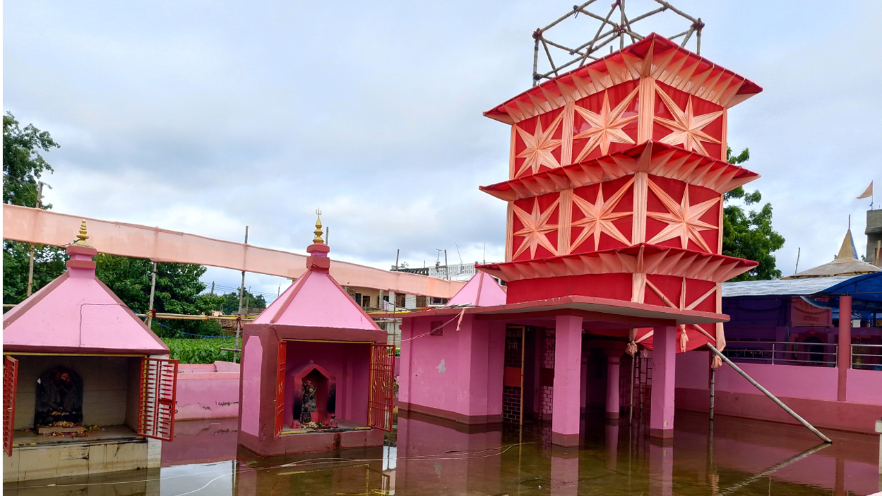 राजदेवी मन्दिर डुबानमा