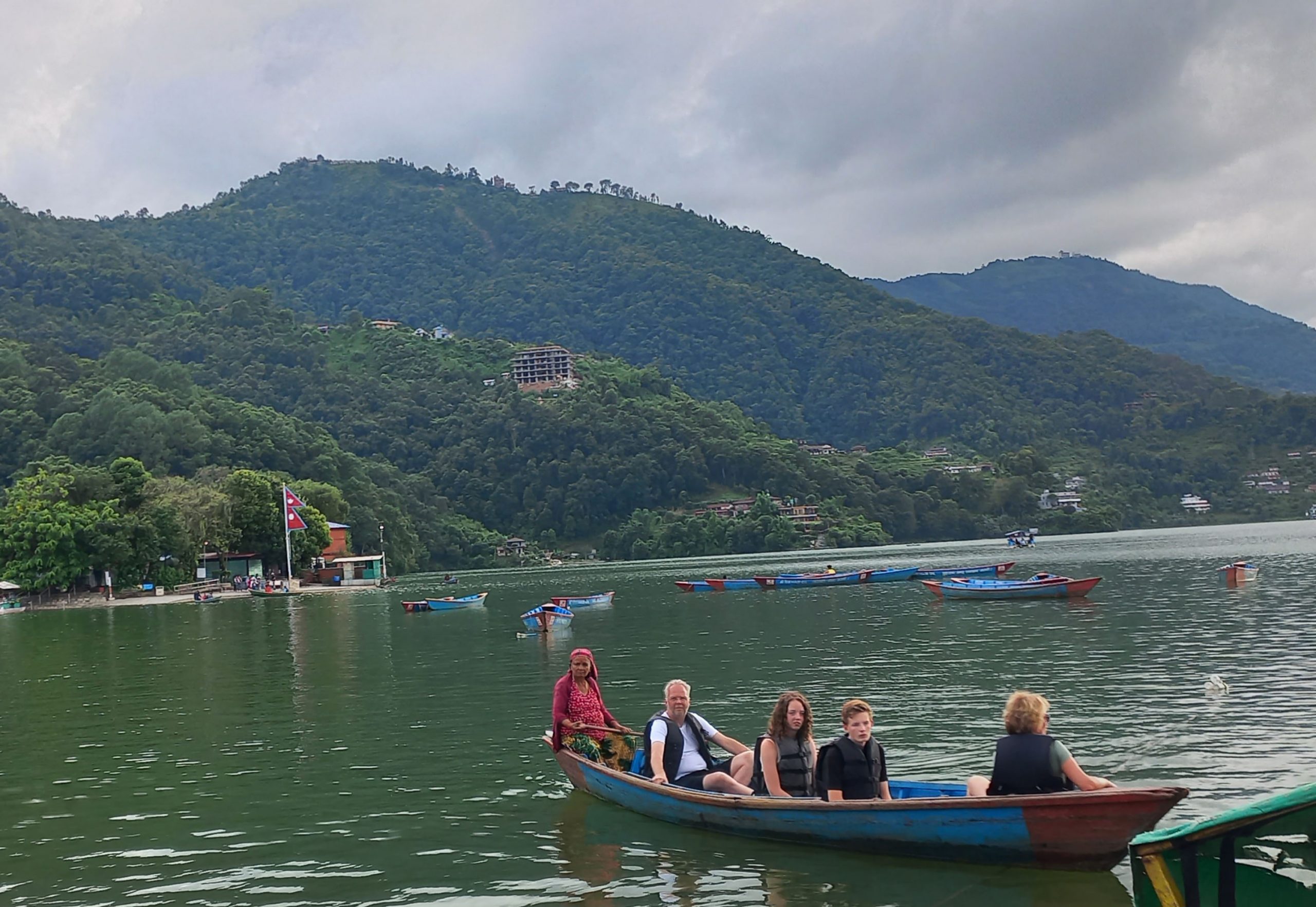 पोखराको फेवातालमा ‘ड्रागन बोट रेस फेस्टिभल’